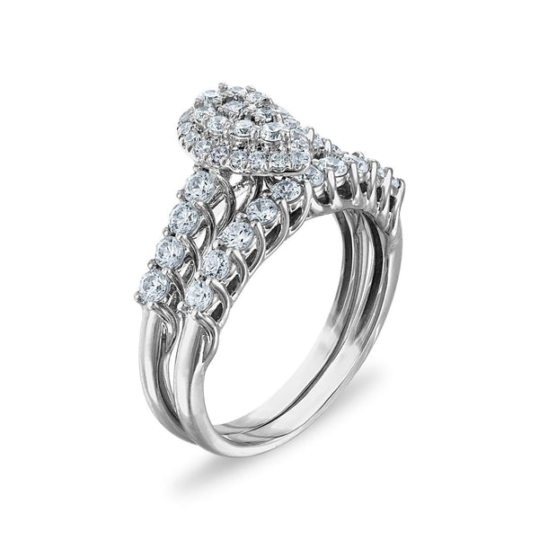 1 CTW Diamond Cluster Bridal Set Ring in 10KT White Gold