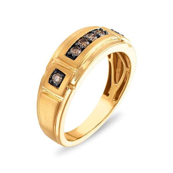 Mochaccino 1/4 CTW Diamond Wedding Ring in 10KT Yellow Gold