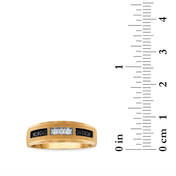 1/4 CTW Diamond Wedding Ring in 10KT Yellow Gold