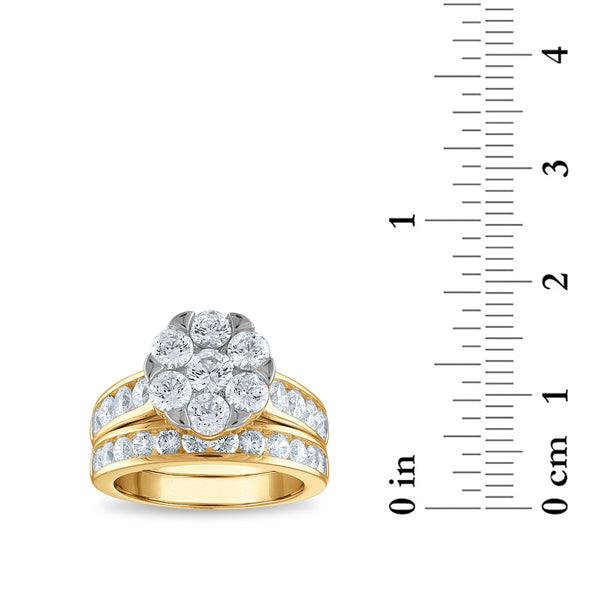 Signature EcoLove 3 CTW Lab Grown Diamond Cluster Bridal Set Ring in 14KT Yellow Gold