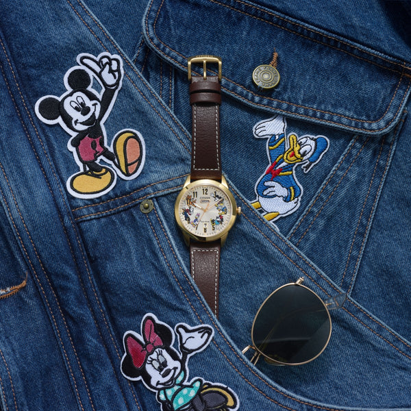 Citizen Disney Donald Duck and Crew Watch. AW0093-04W