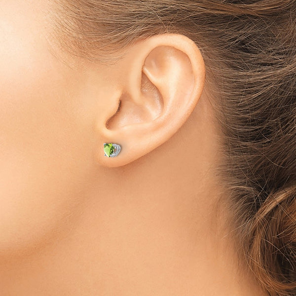 5MM Heart Shape Peridot Stud Earrings in 14KT White Gold